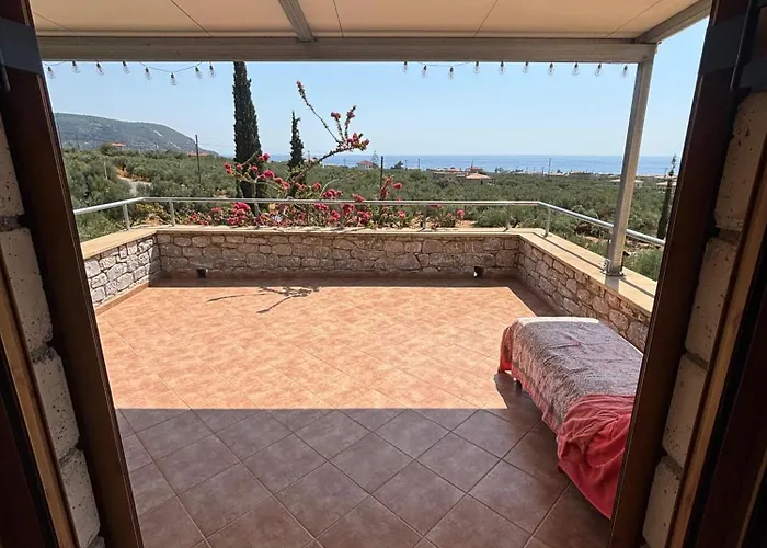 Hébergement de vacances Villa Panόrama *